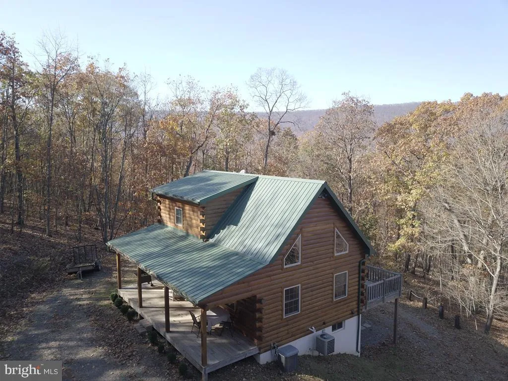 614 Scattered Acres Road, Mifflin, PA 17058