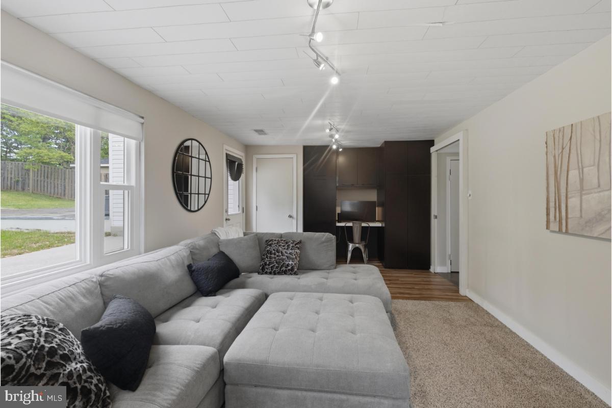 CATONSVILLE - Residential