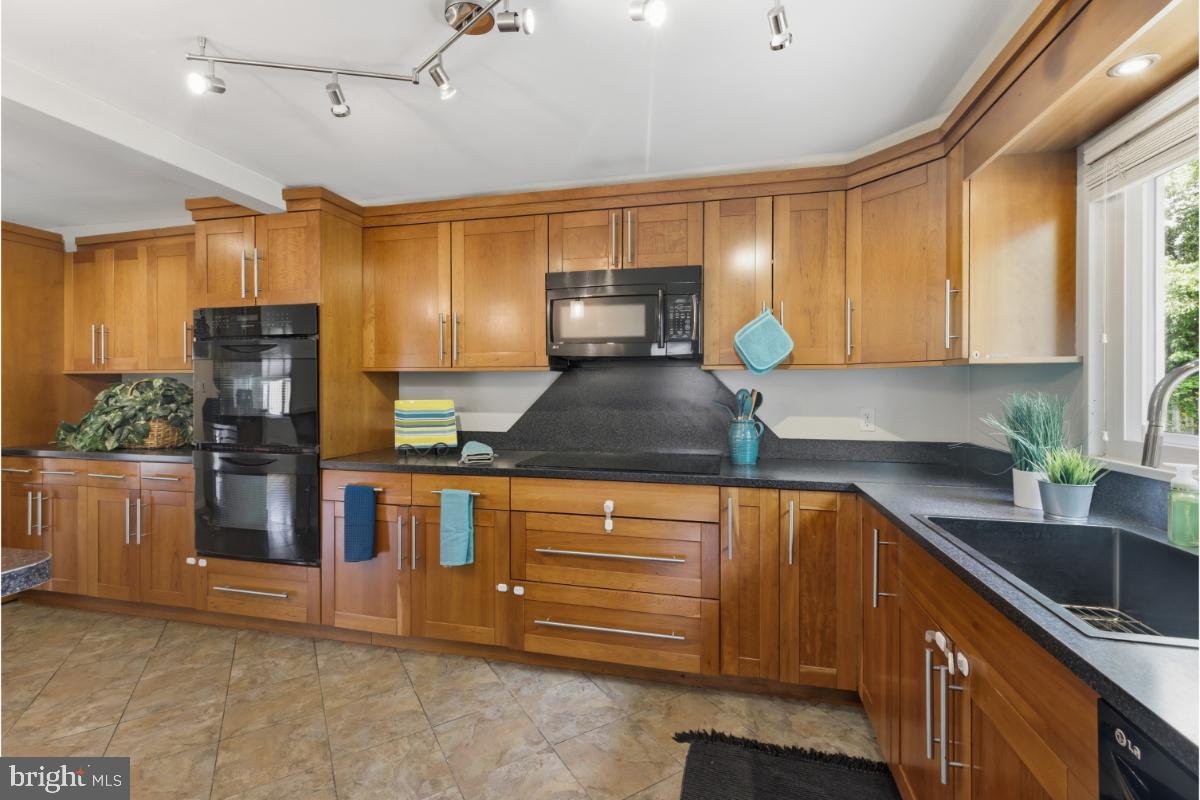 CATONSVILLE - Residential