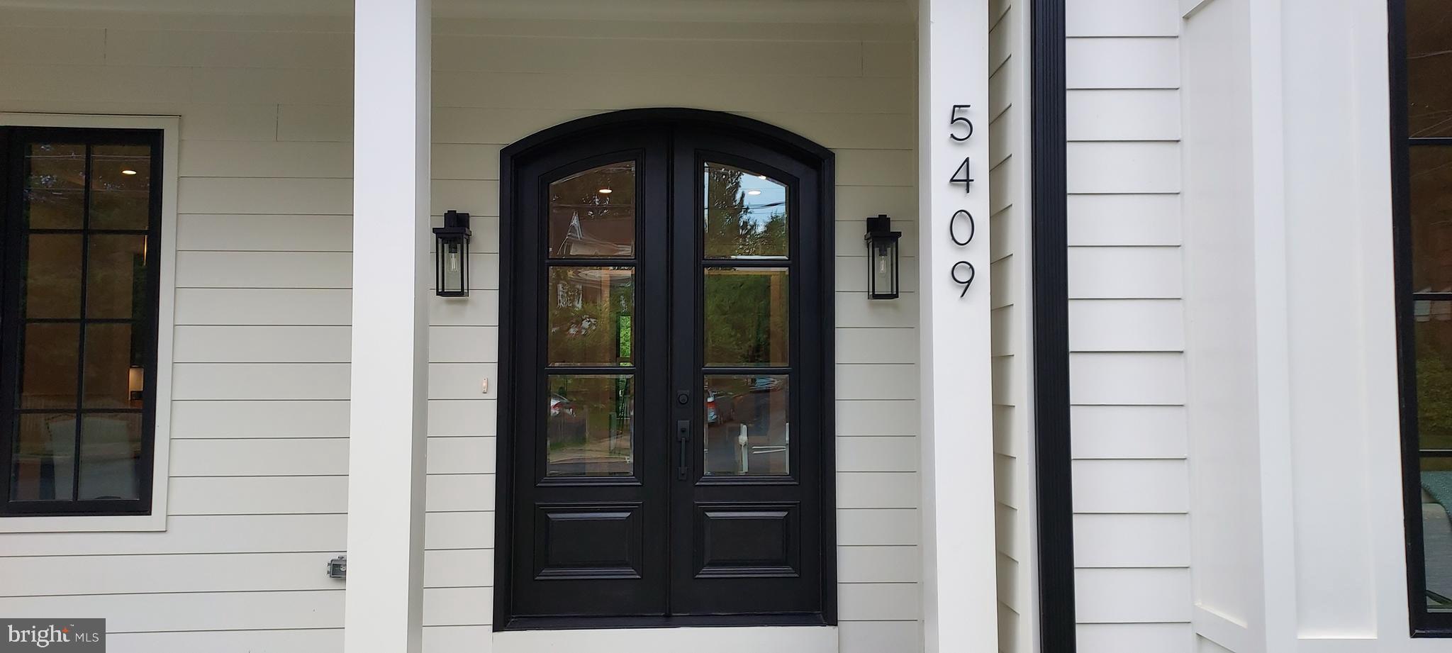 LEXINGTON HEIGHTS - Residential