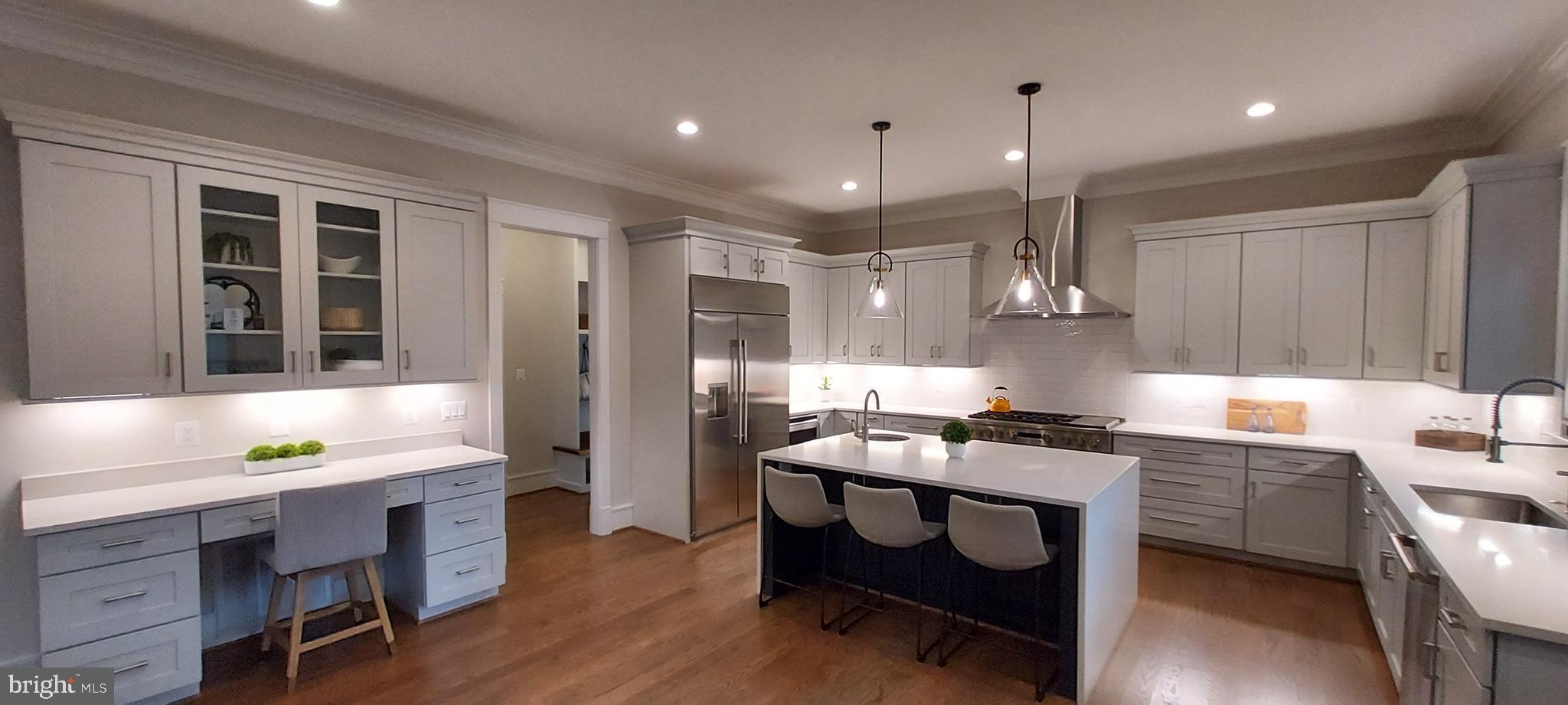 LEXINGTON HEIGHTS - Residential