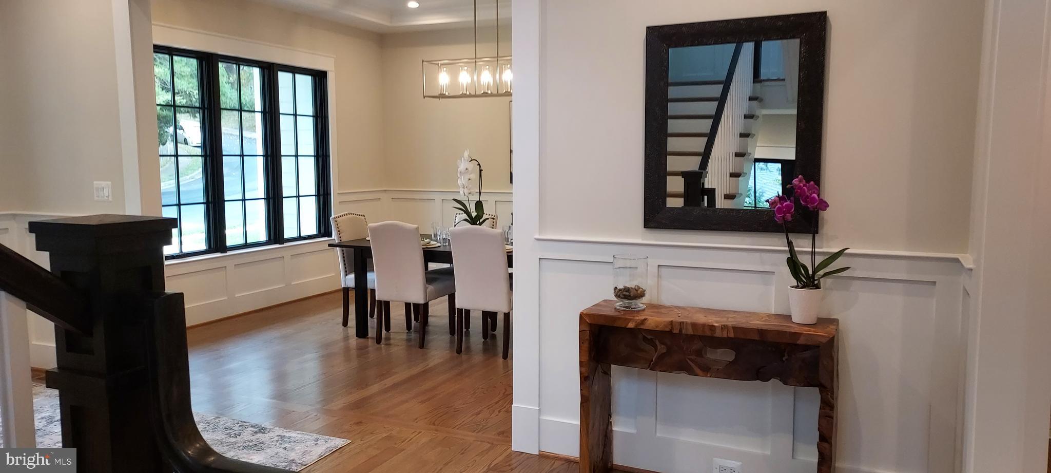 LEXINGTON HEIGHTS - Residential