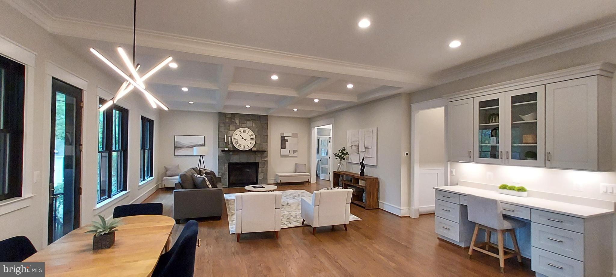 LEXINGTON HEIGHTS - Residential