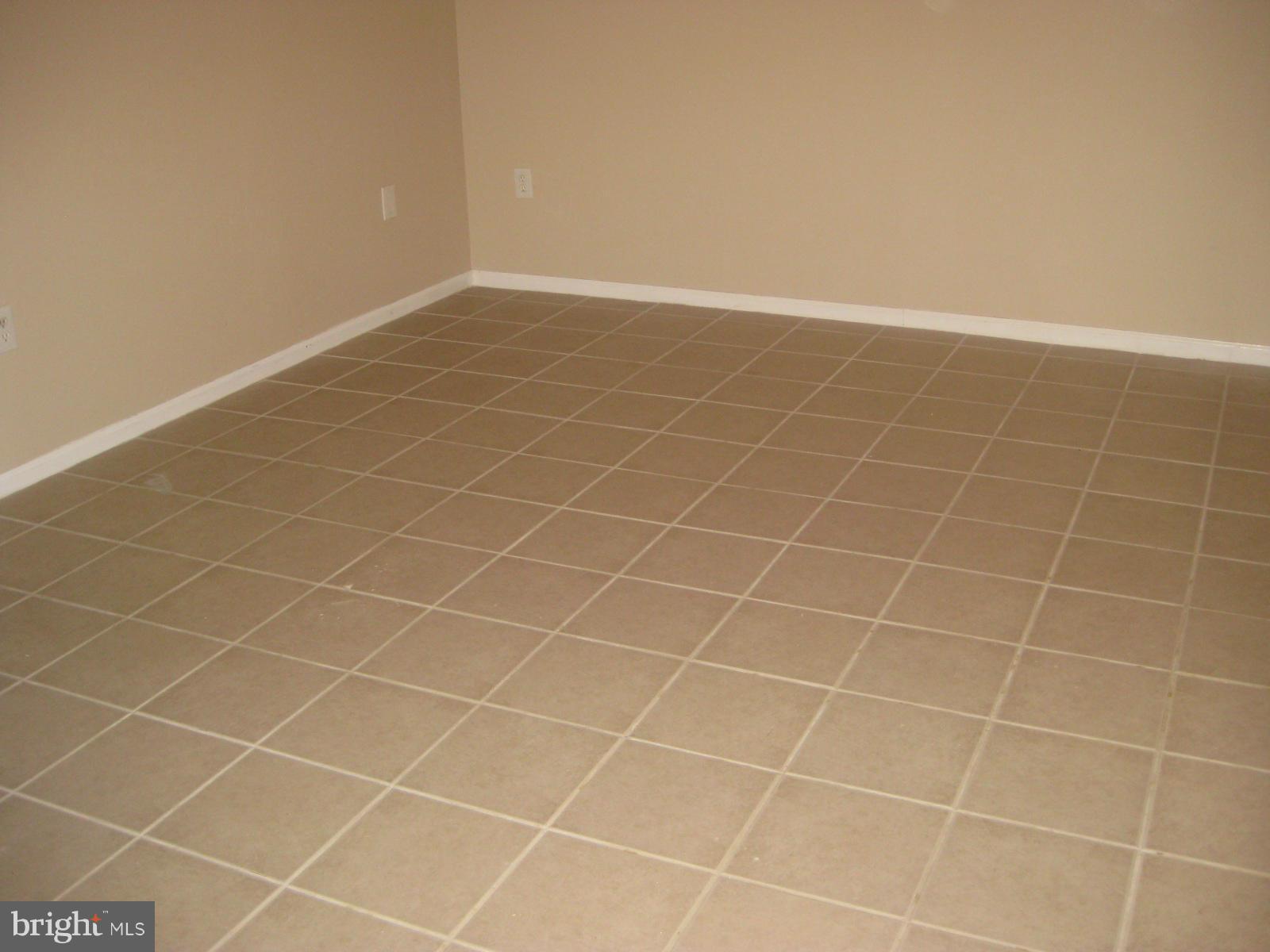 WILLIAMSTOWN - Residential