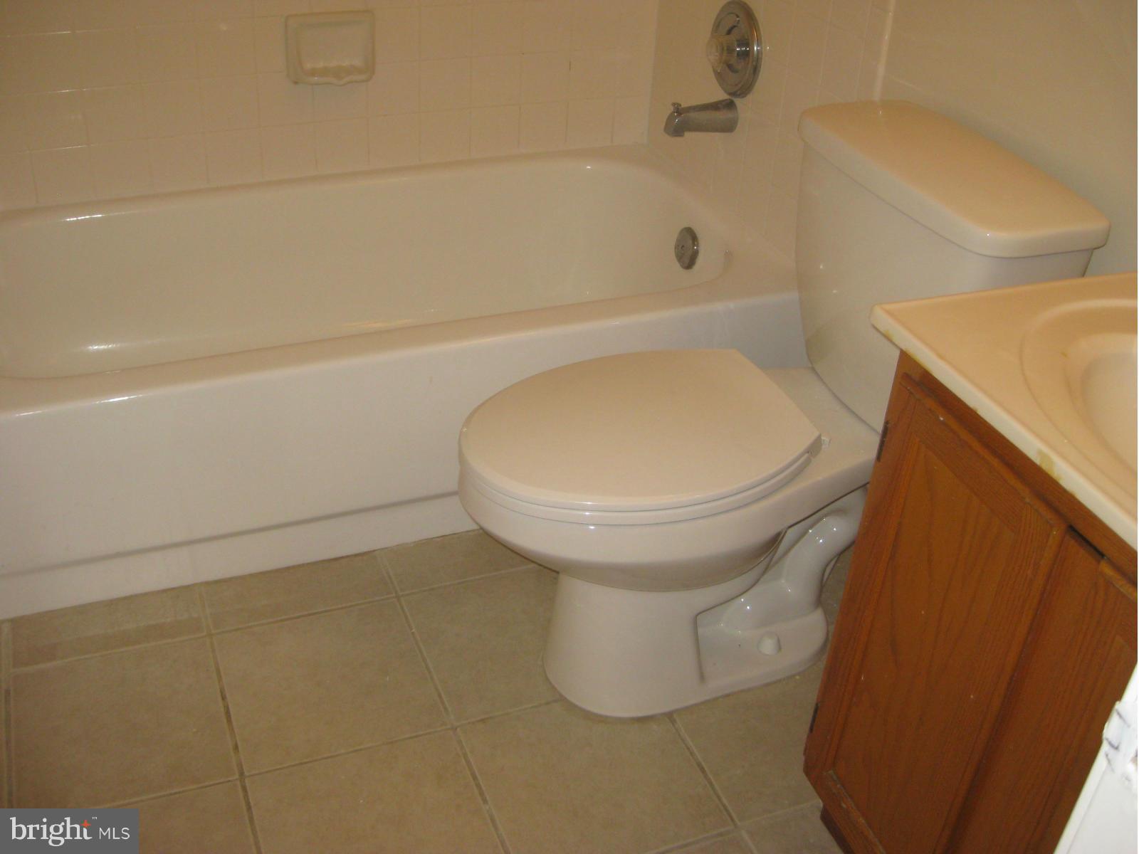 WILLIAMSTOWN - Residential