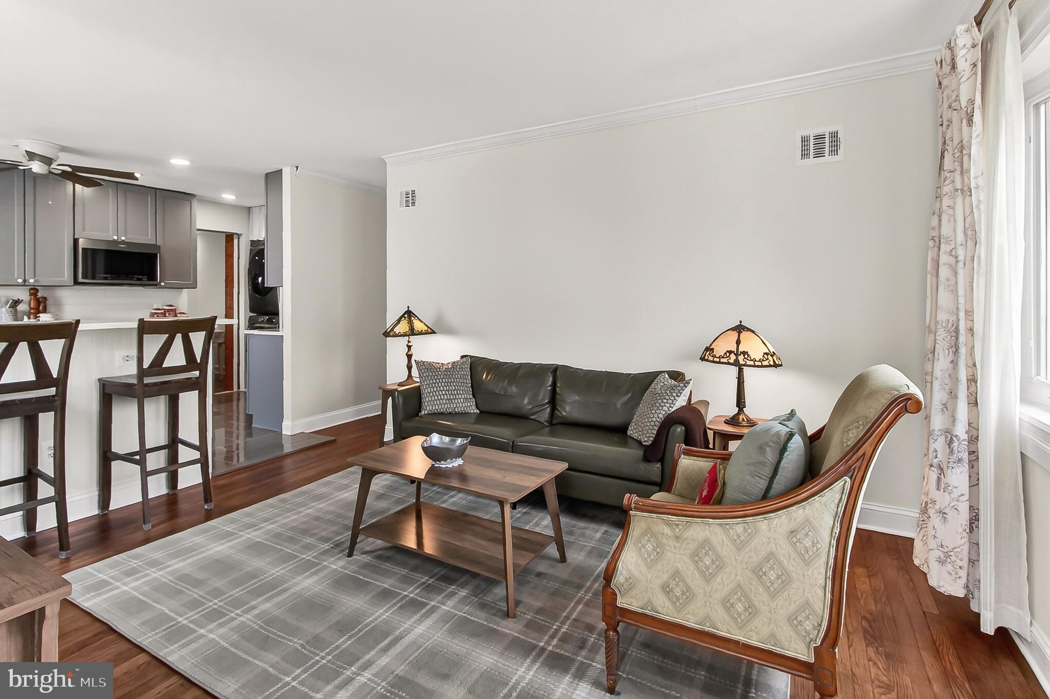 WEST LAWN - Residential