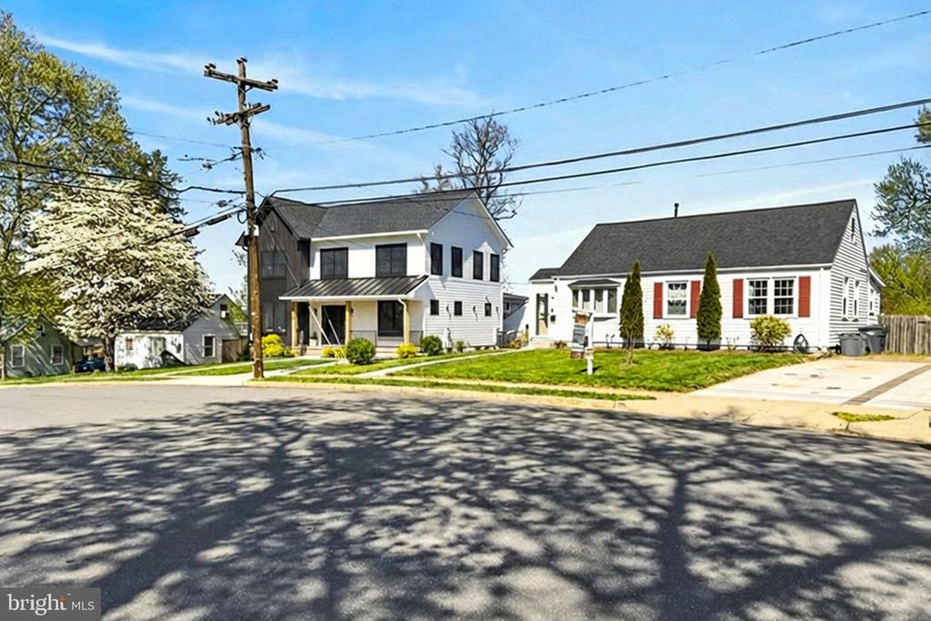 Photo of 3121 Westley Road, FALLS CHURCH, VA 22042 (MLS # VAFX2294296)