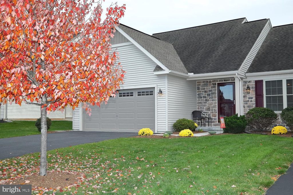 Photo of 5264 Oak Leaf Drive, Mount Joy, PA 17552 (MLS # PALA2043206)