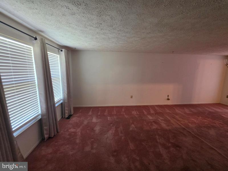 6413 TIFFANY COURT