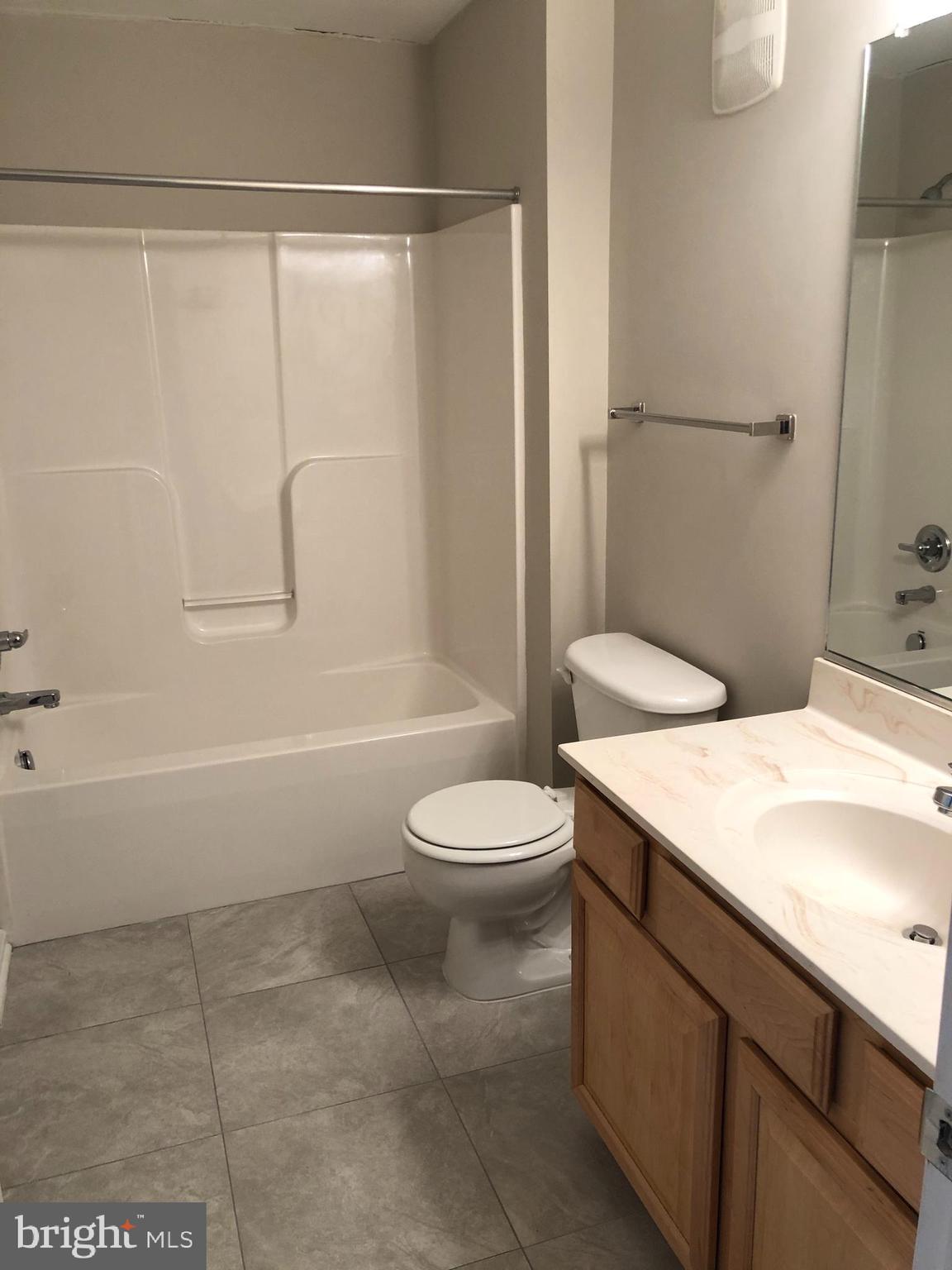 ONVILLE HEIGHTS - Residential Lease