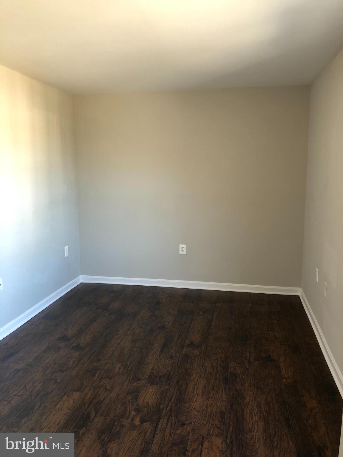 ONVILLE HEIGHTS - Residential Lease