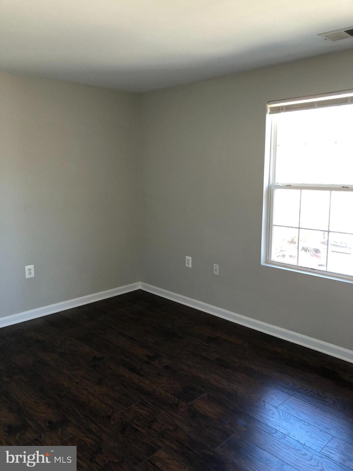 ONVILLE HEIGHTS - Residential Lease