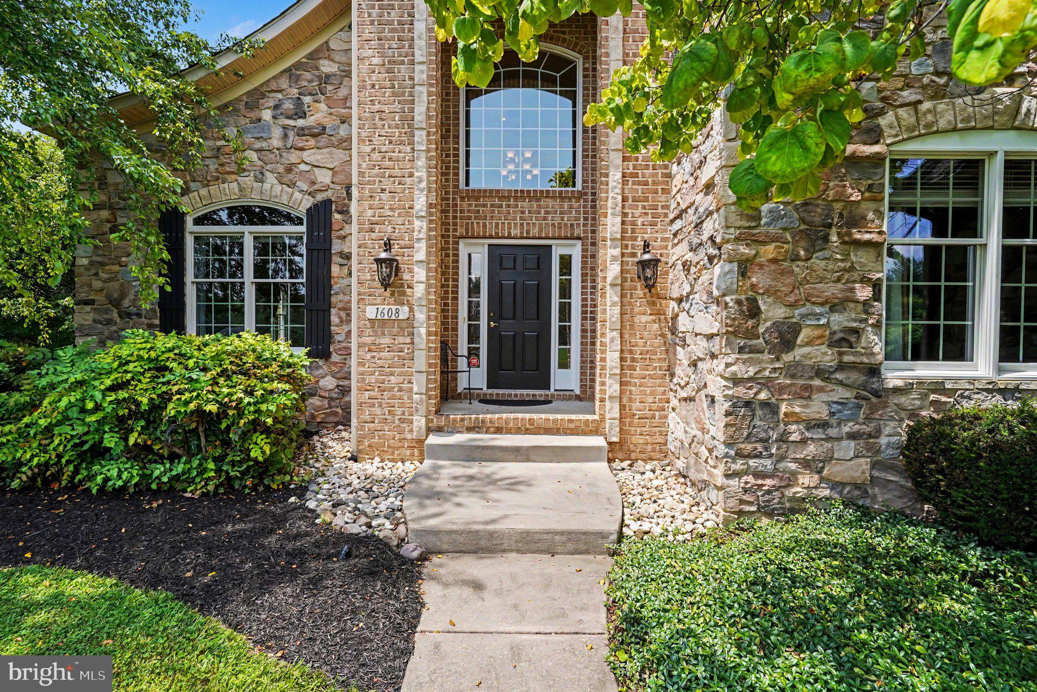 1608 ANGLESIDE ROAD