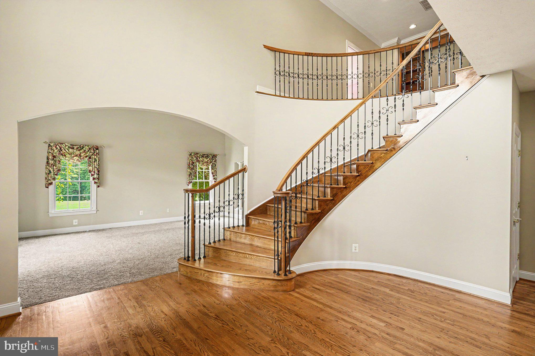 1608 ANGLESIDE ROAD