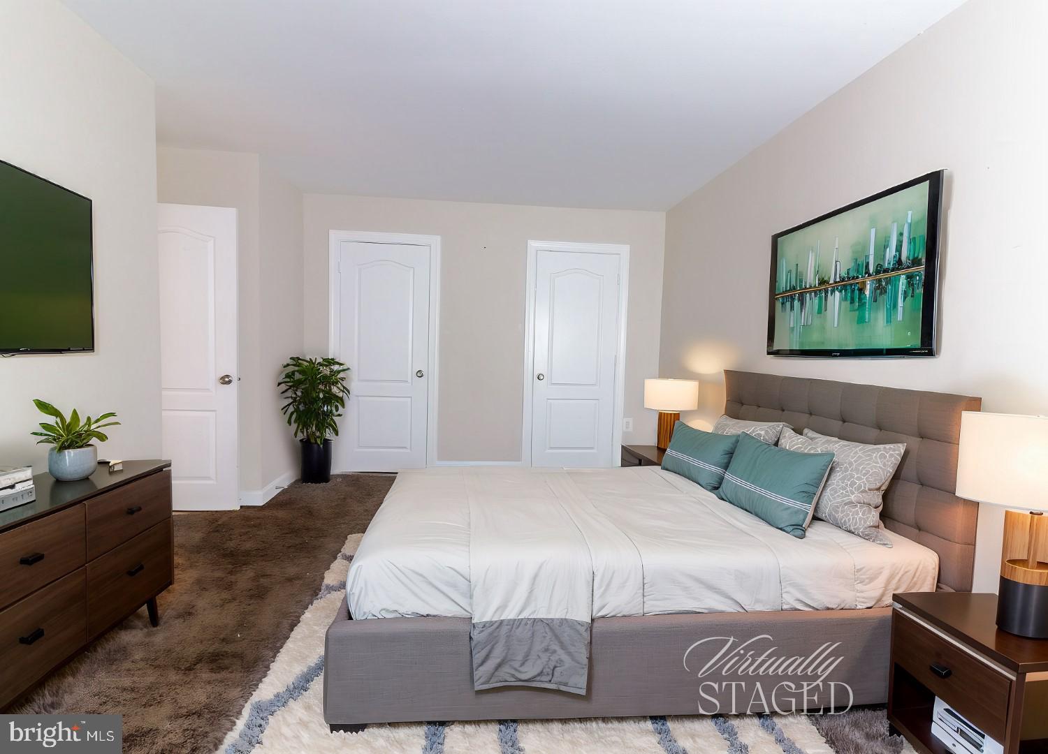 6310 HIL MAR DRIVE 9-5