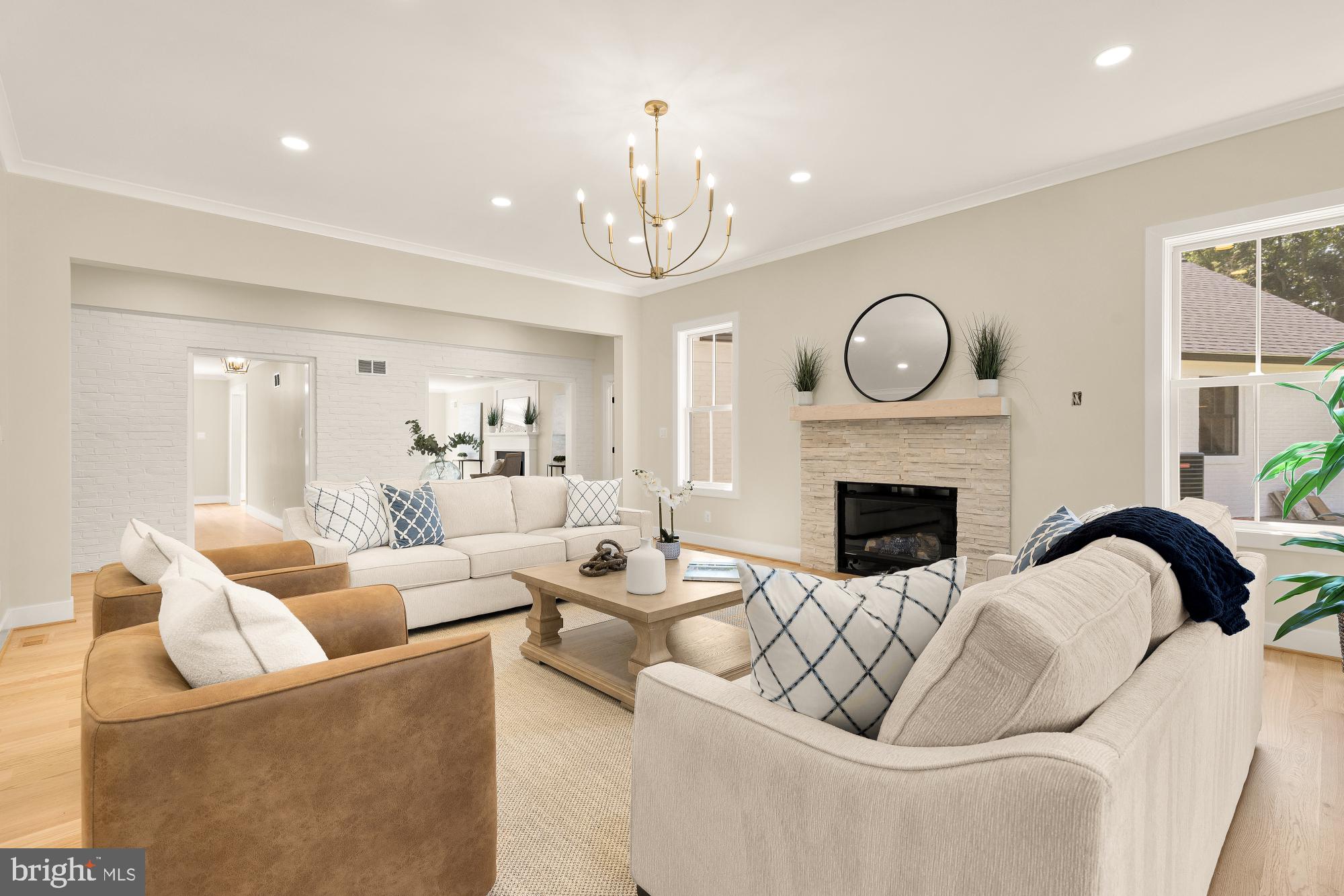 POTOMAC FALLS - Residential