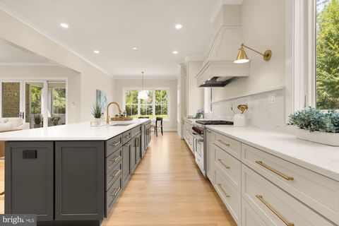 Tiny photo for 10700 Alloway Drive, POTOMAC, MD 20854 (MLS # MDMC2211486)