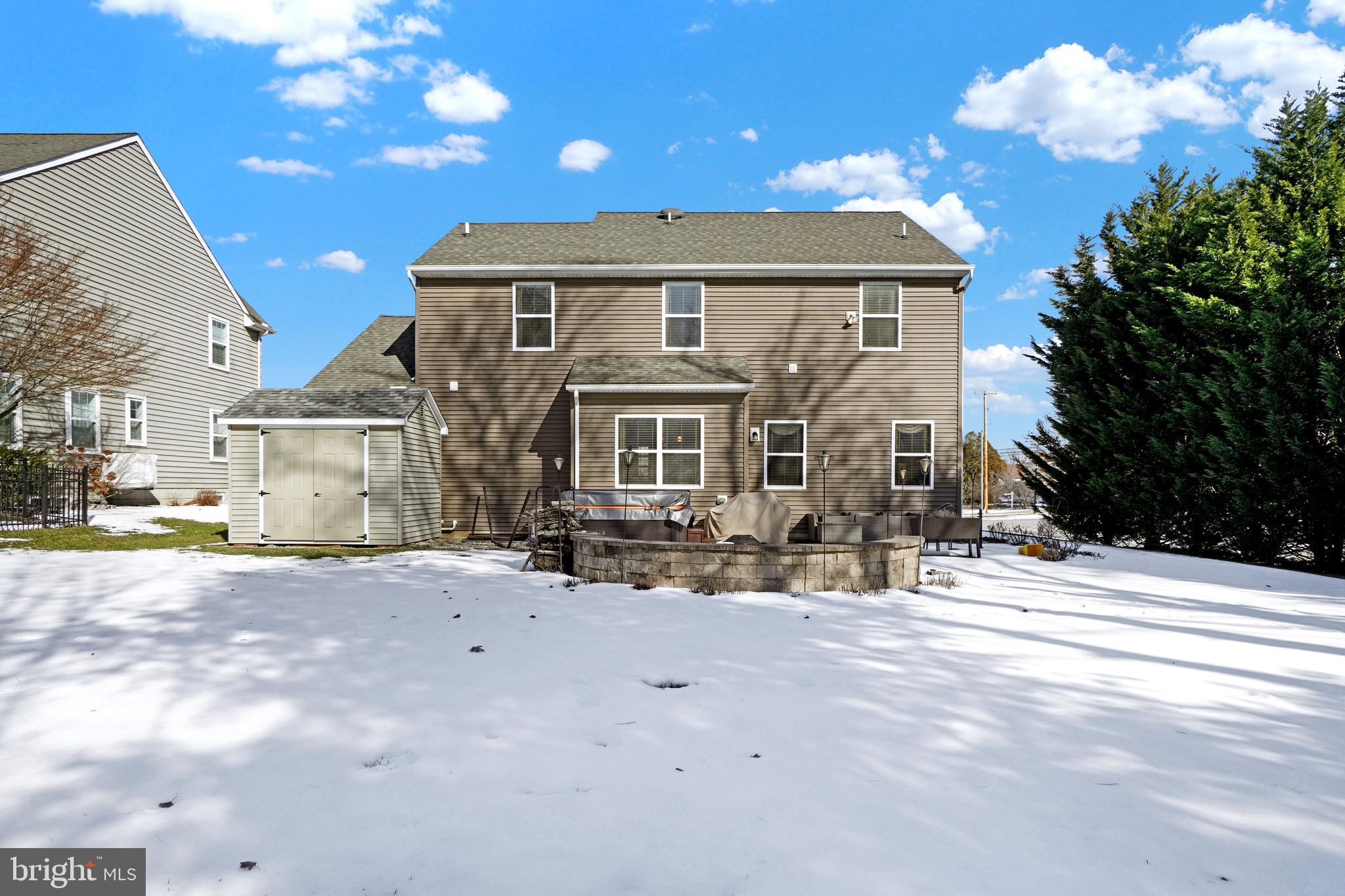 KOLLER POINTE - Residential