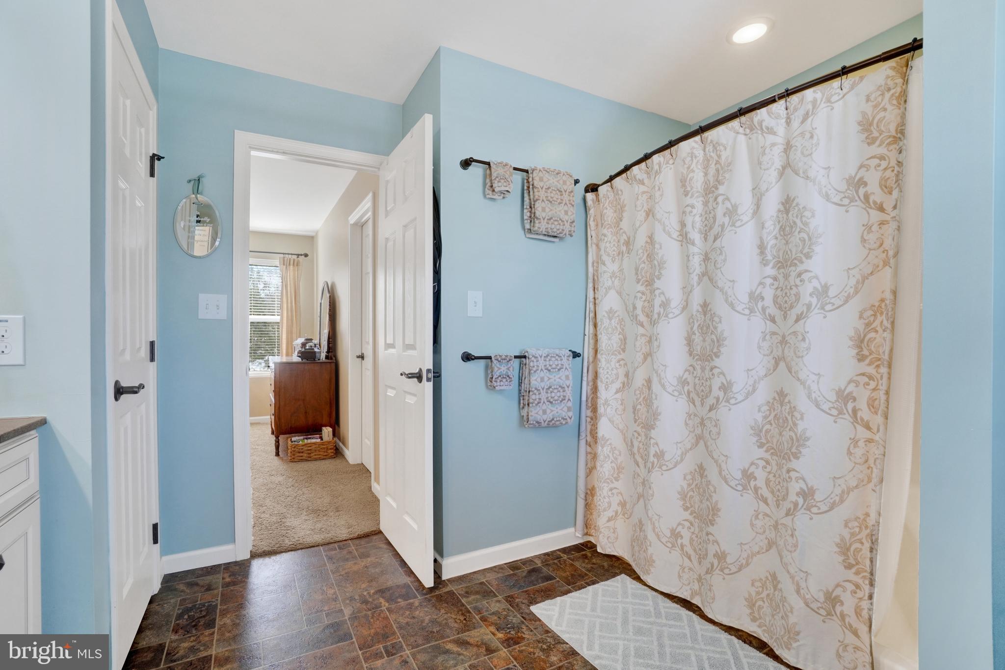 KOLLER POINTE - Residential