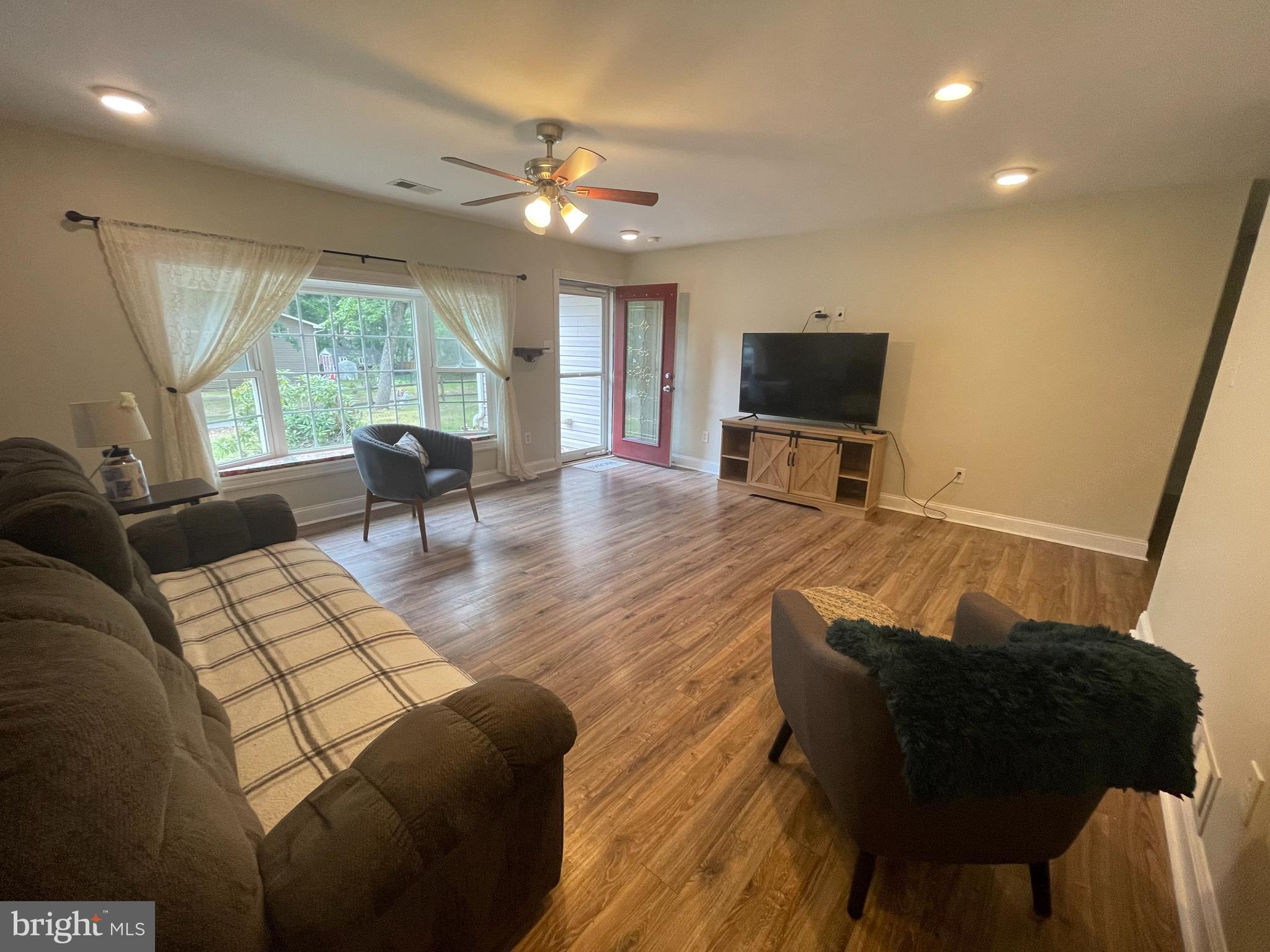 WAVERLY VILLAGE - Residential