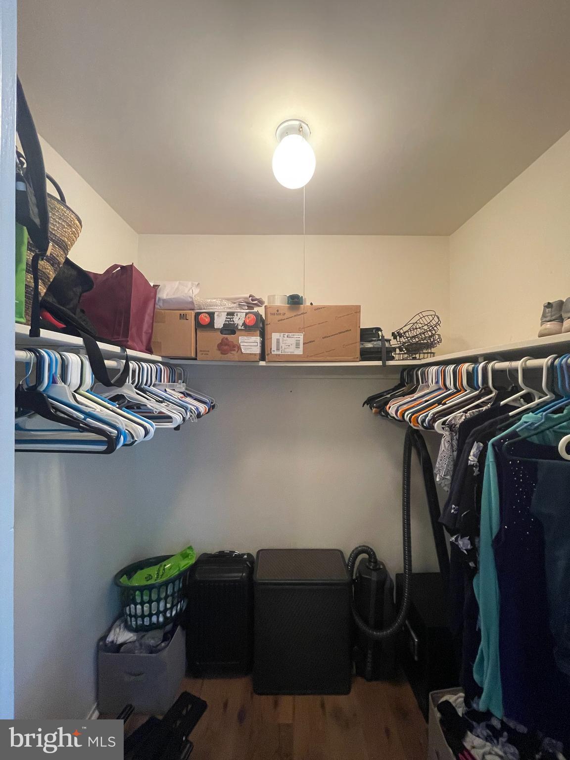 WAVERLY VILLAGE - Residential