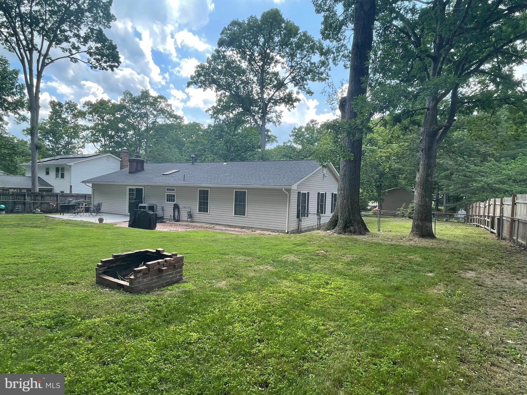 WAVERLY VILLAGE - Residential