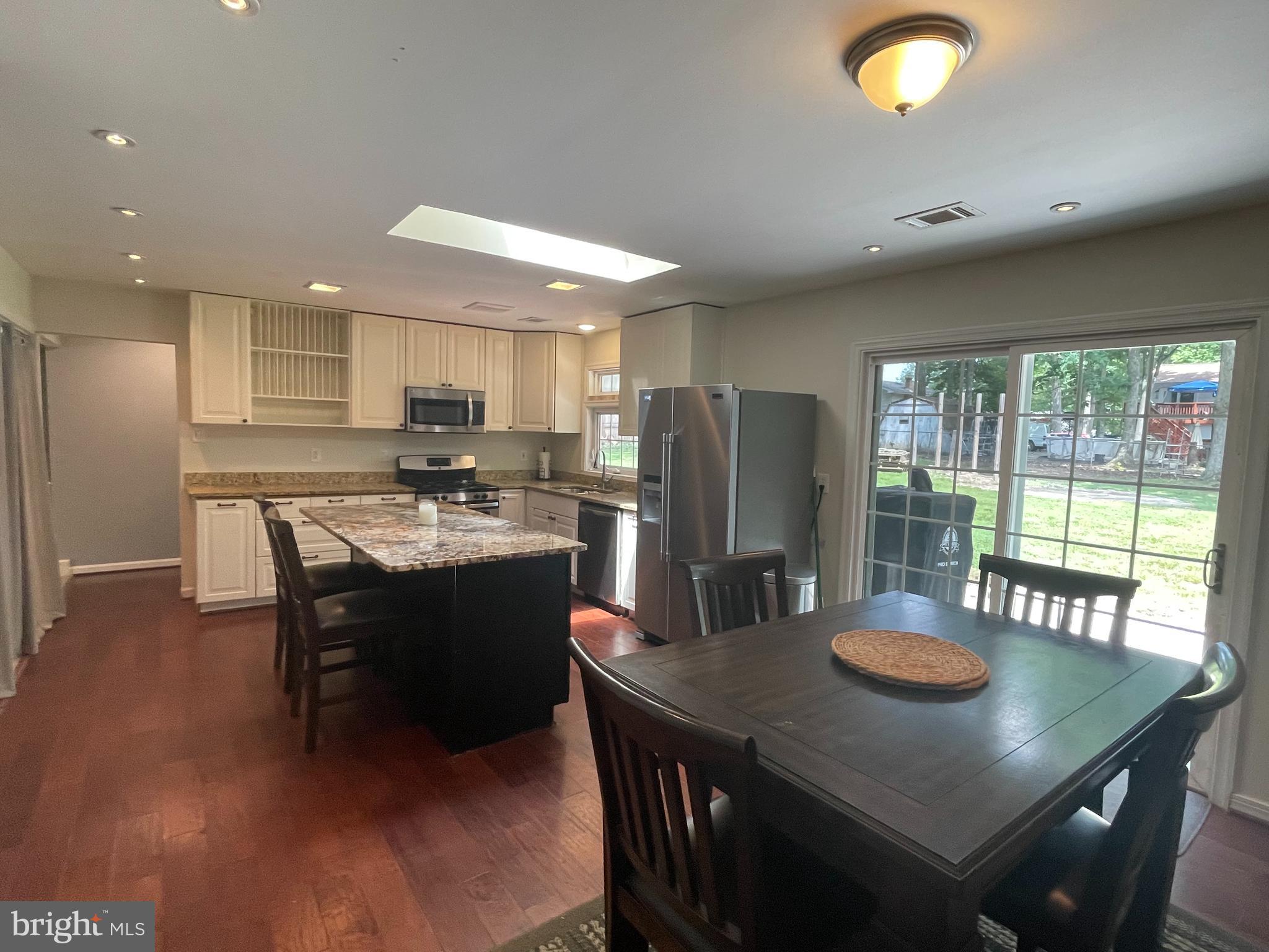 WAVERLY VILLAGE - Residential