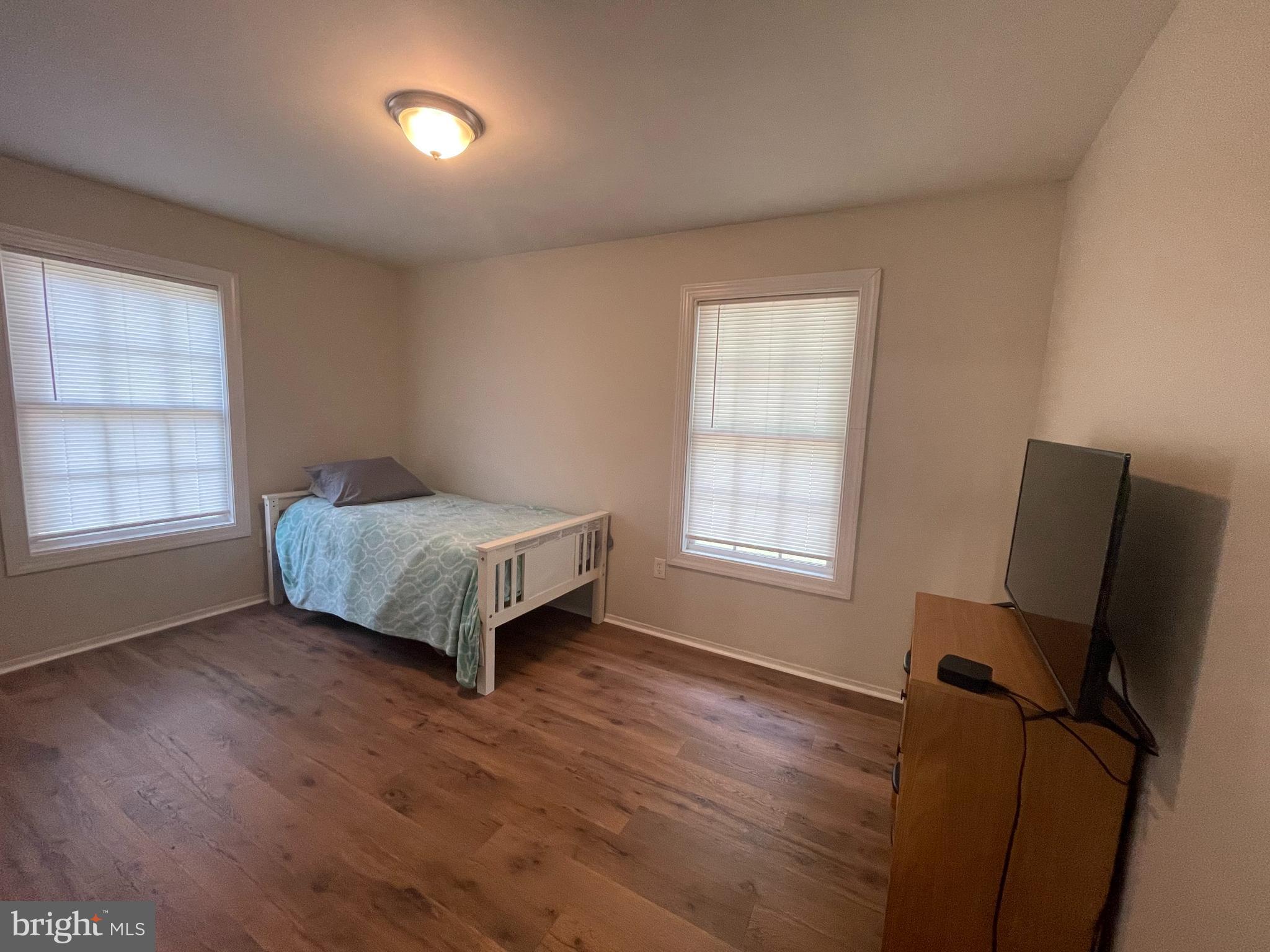 WAVERLY VILLAGE - Residential