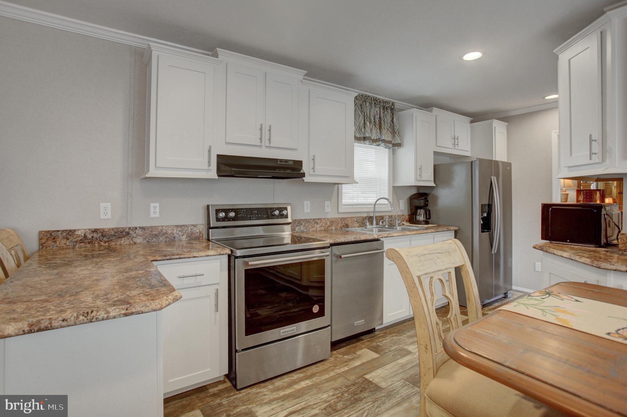 BIG SPRING TERRACE - Residential