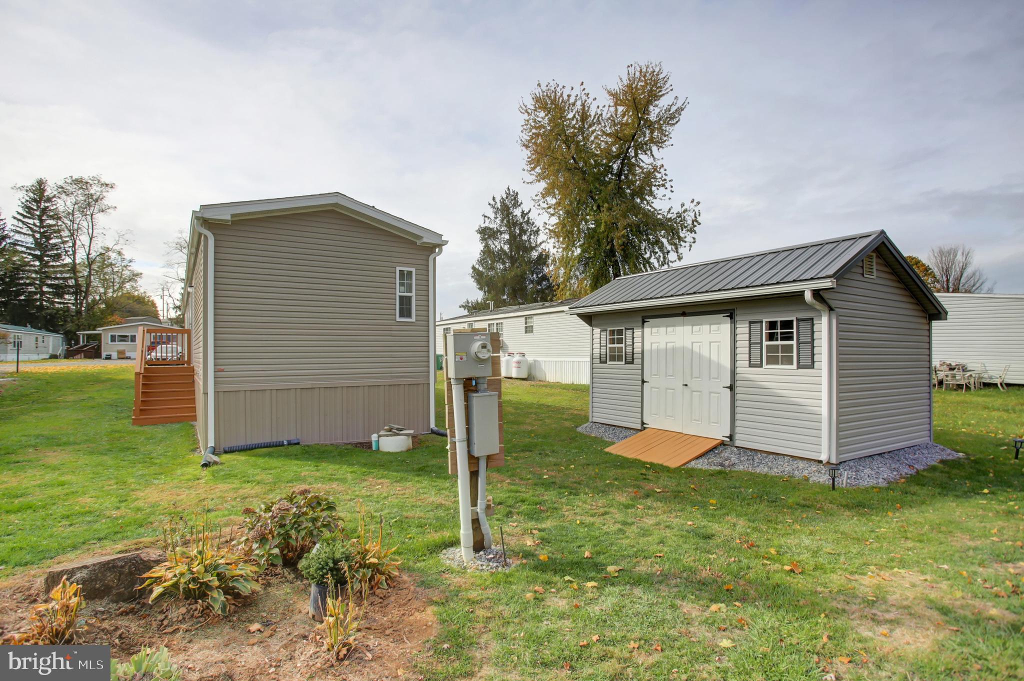 BIG SPRING TERRACE - Residential