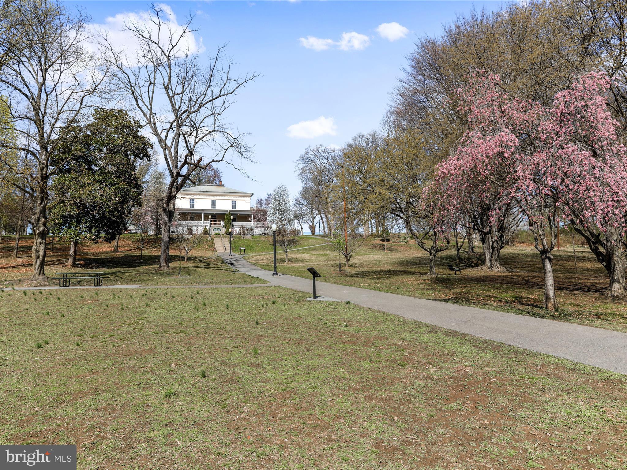 CITY PARK - Residential