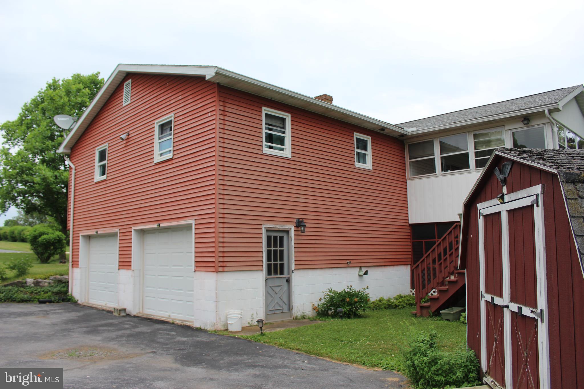 1219 BLUE SPRUCE DRIVE