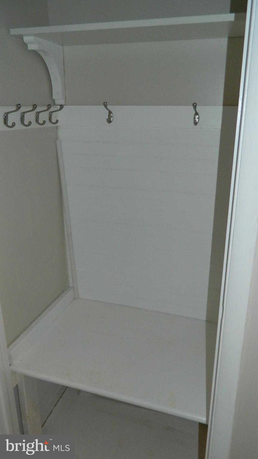 RESTON - Residential Lease