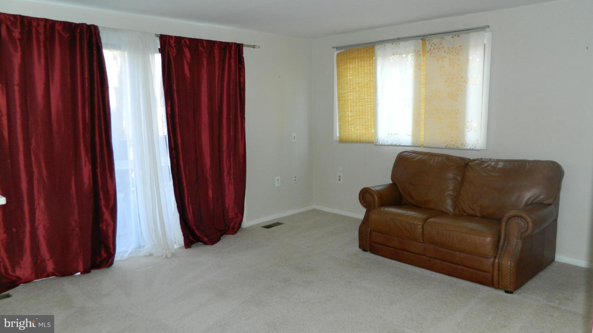 RESTON - Residential Lease