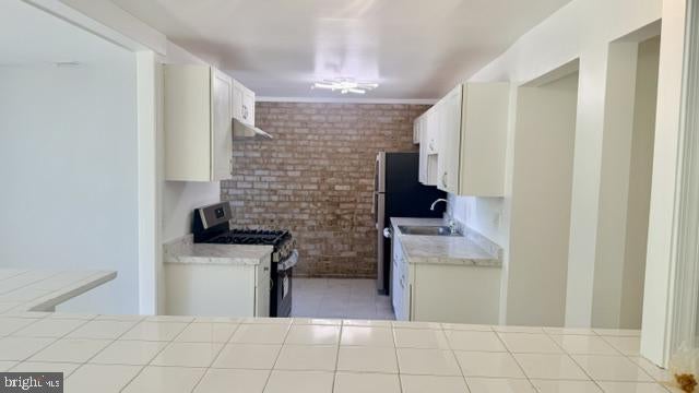 3322 HUNTLEY SQUARE DRIVE T2