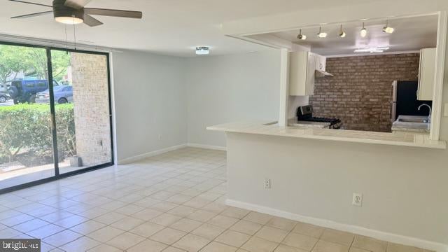 3322 HUNTLEY SQUARE DRIVE T2