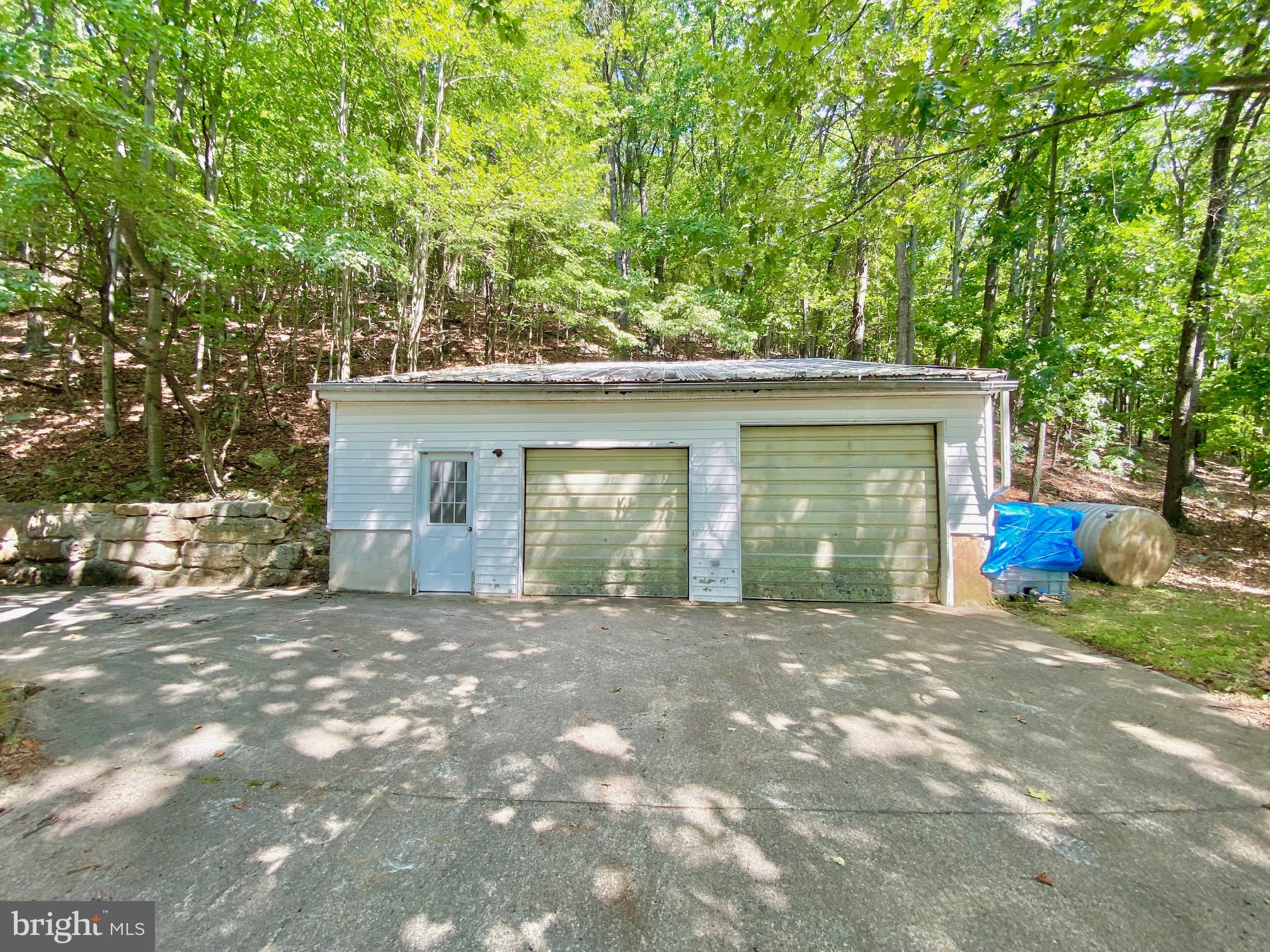 NEW CREEK MOUNTAIN ESTATES - Residential