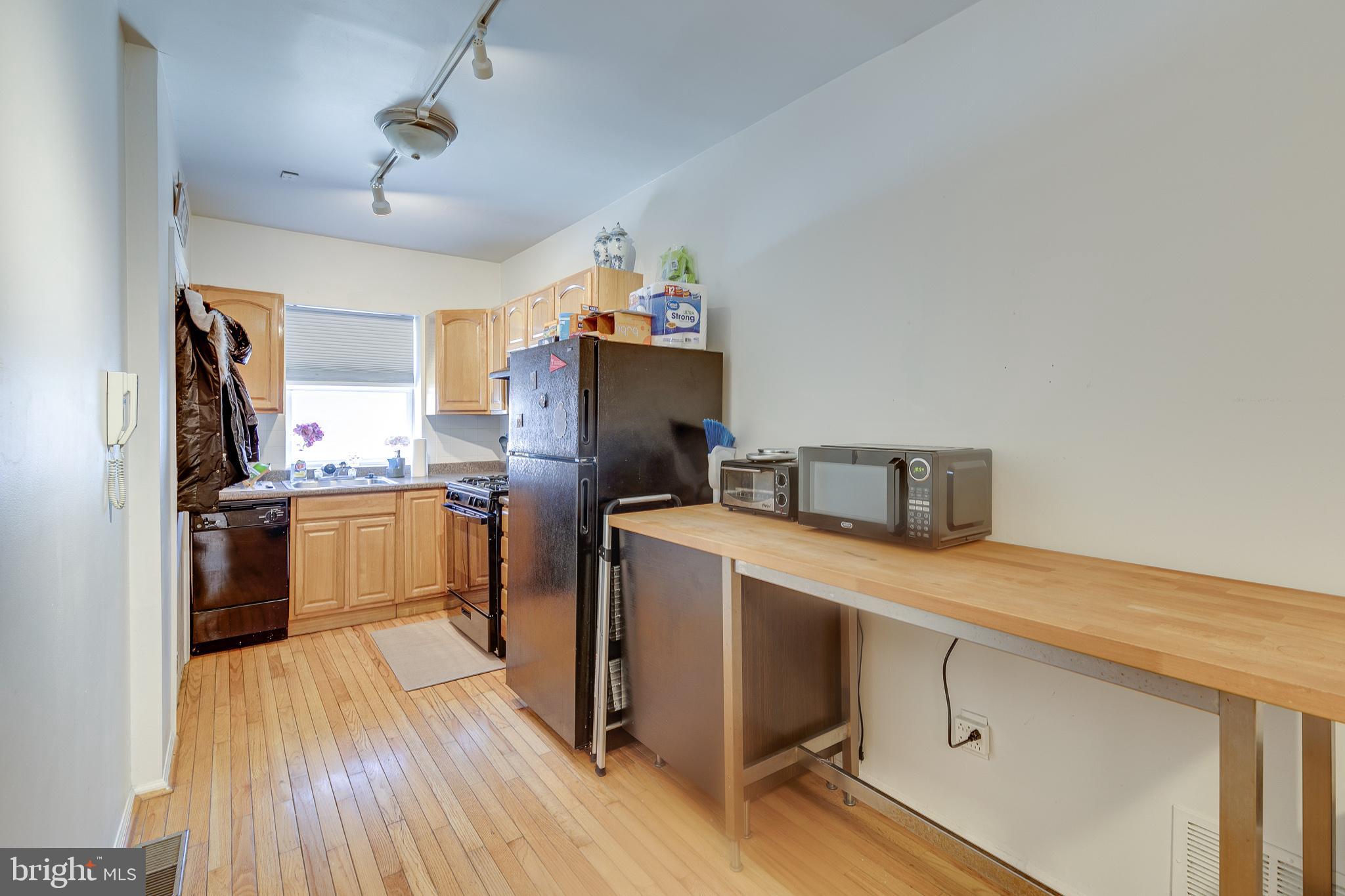 BELLA VISTA - Residential Lease