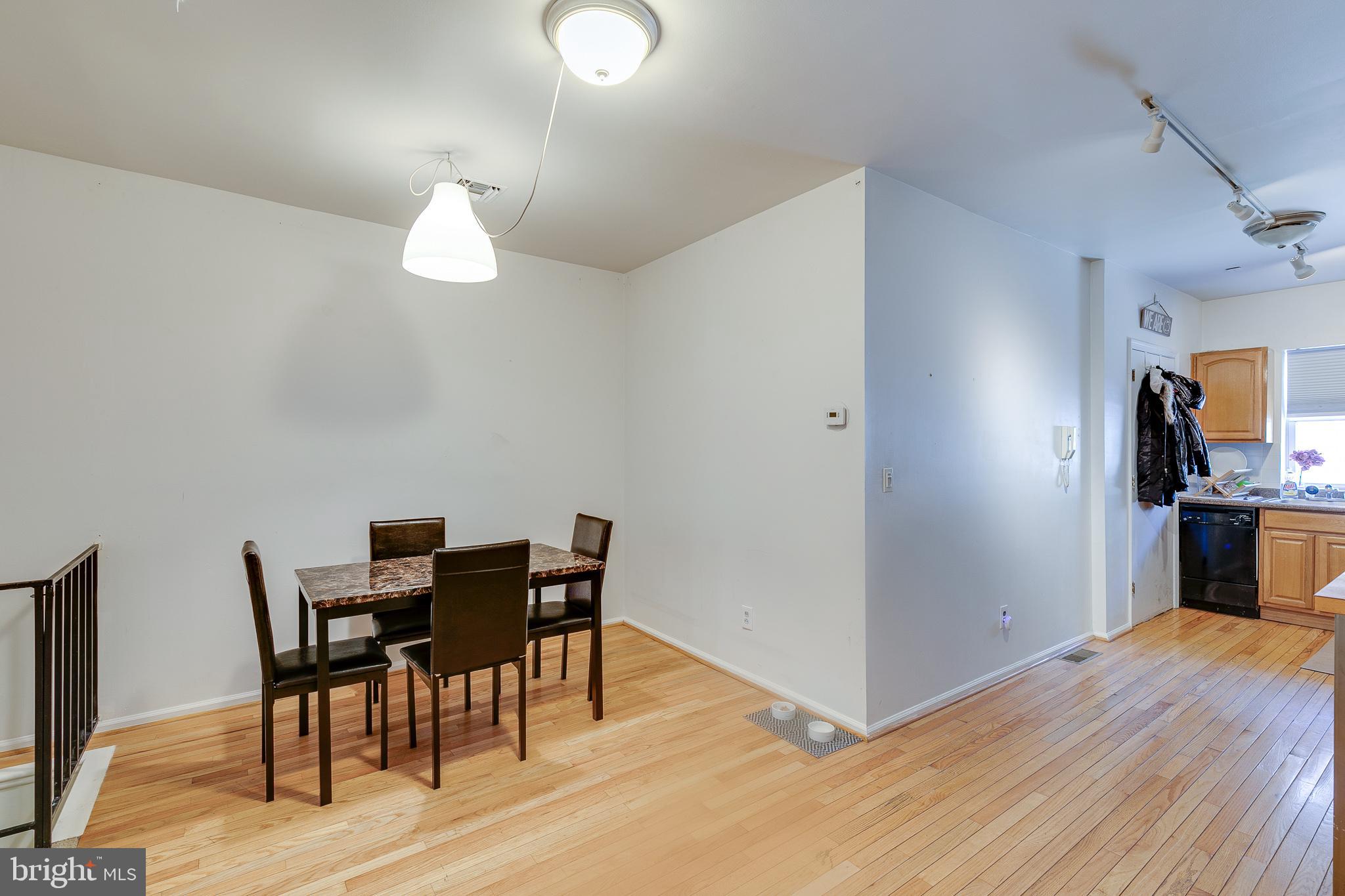 BELLA VISTA - Residential Lease