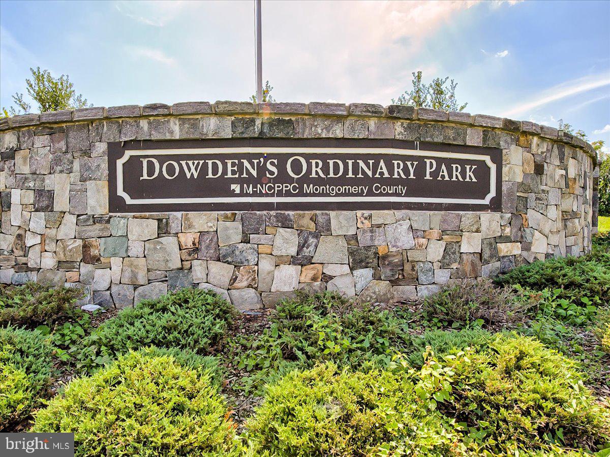 HIGHLANDS AT CLARKSBURG - Residential