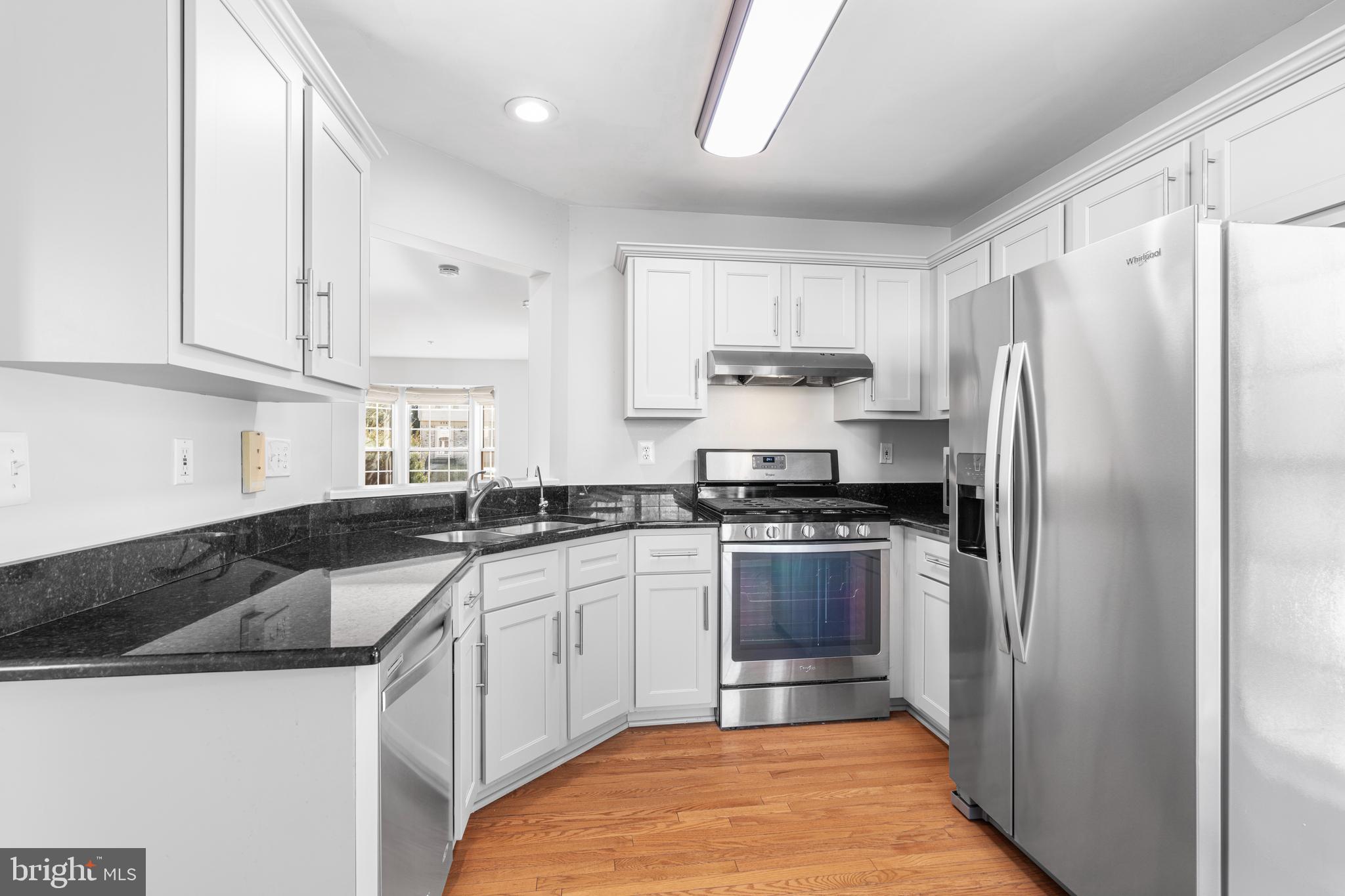 SEVEN OAKS - Residential