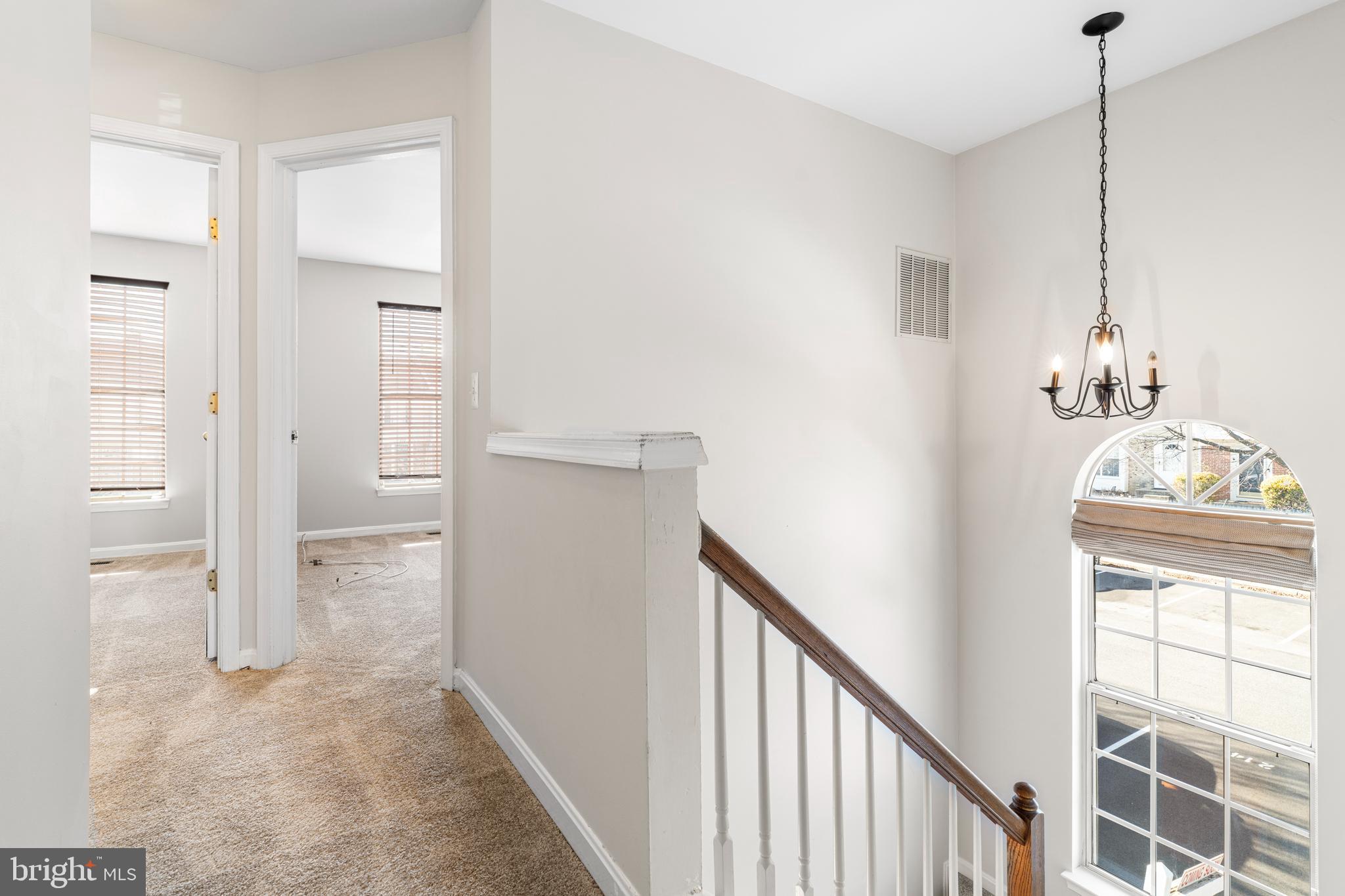 SEVEN OAKS - Residential