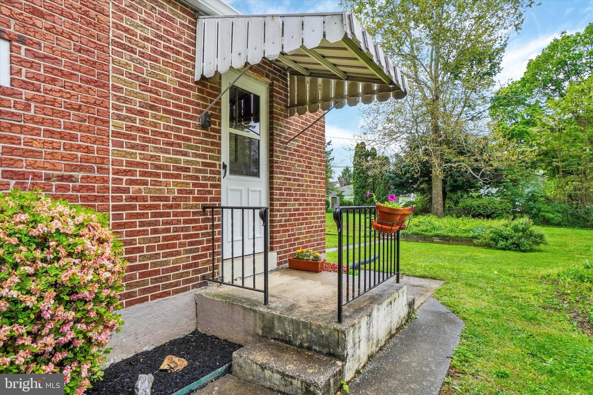 BLACKBURN VILLAGE - Residential
