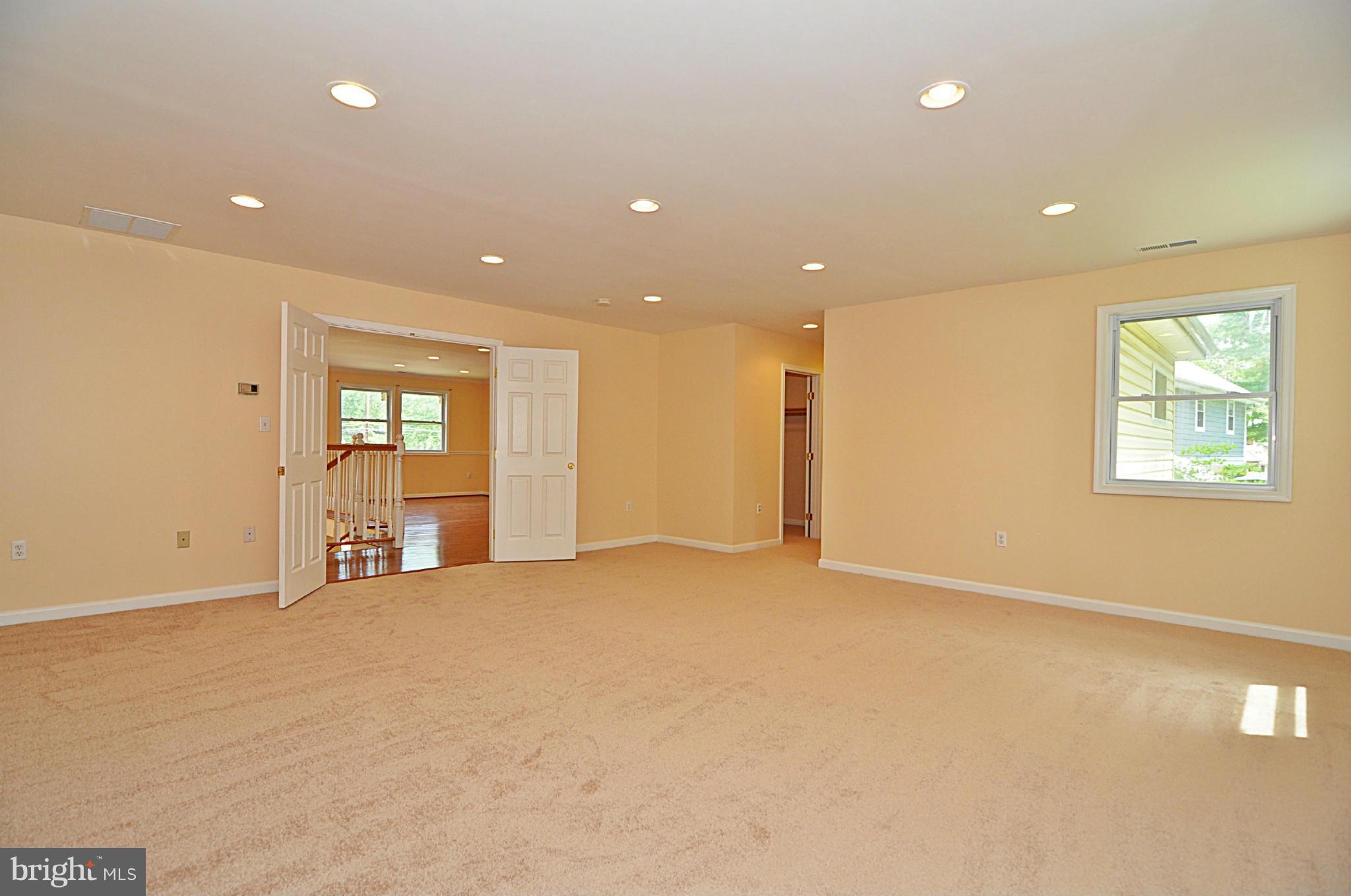 SPRINGFIELD - Residential