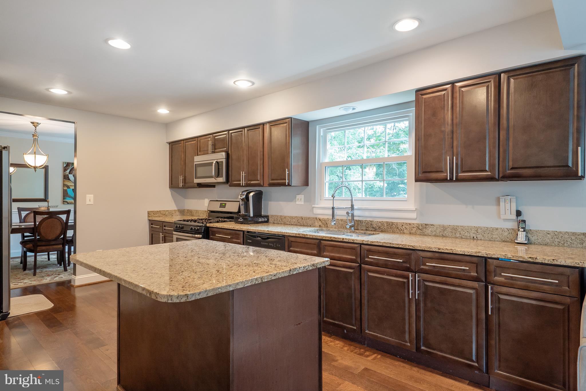 CARDINAL GLEN - Residential