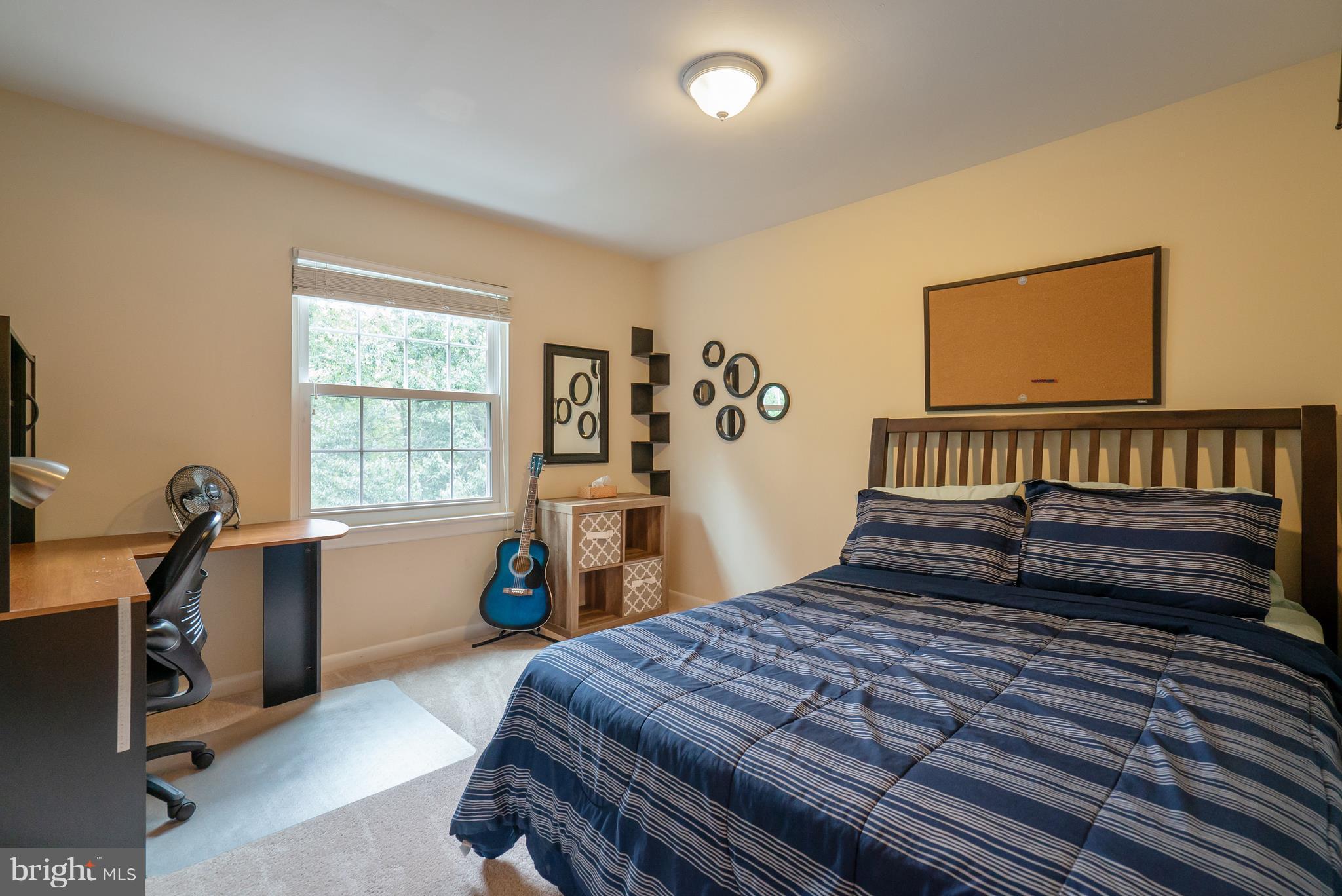 CARDINAL GLEN - Residential