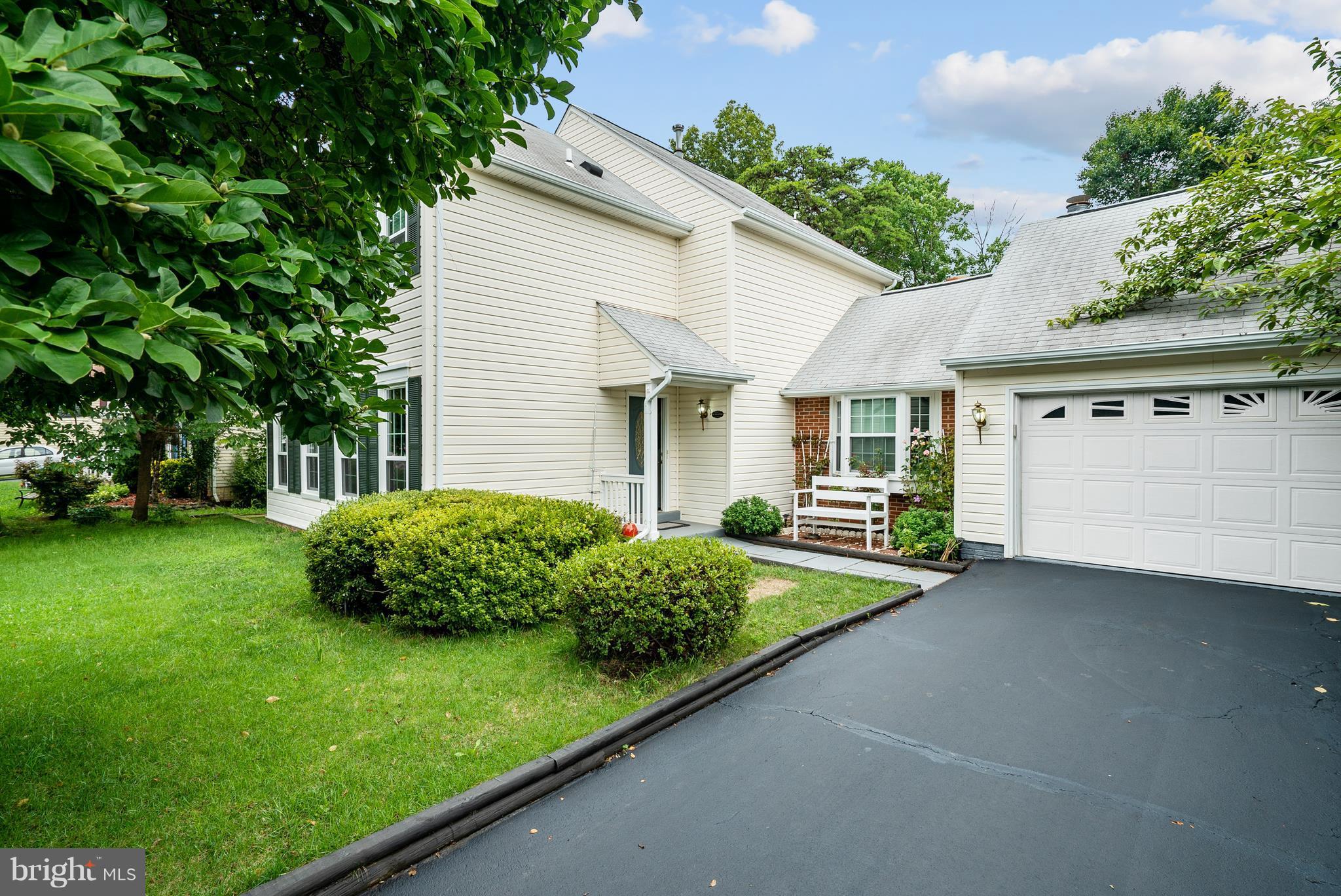 CARDINAL GLEN - Residential