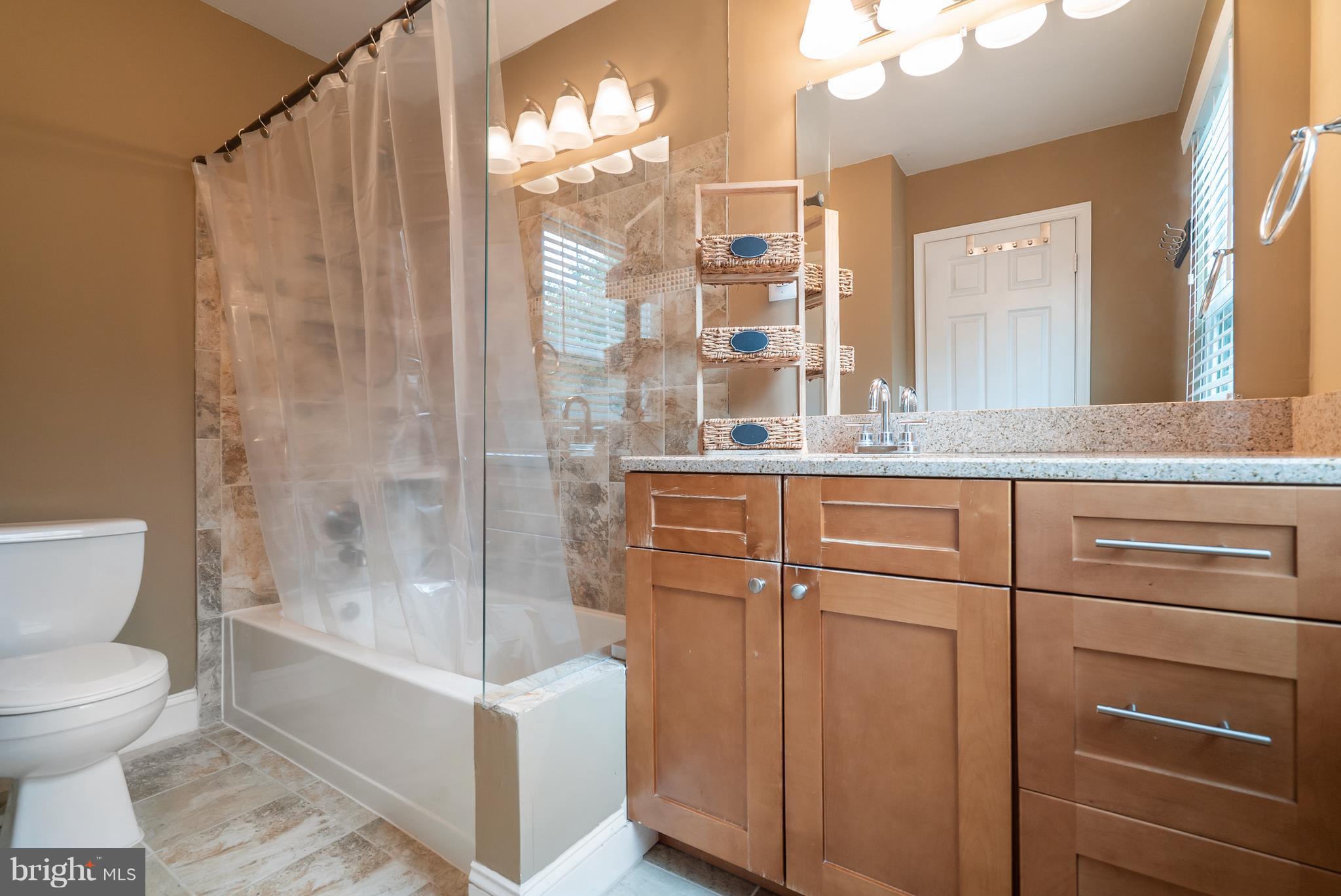 CARDINAL GLEN - Residential