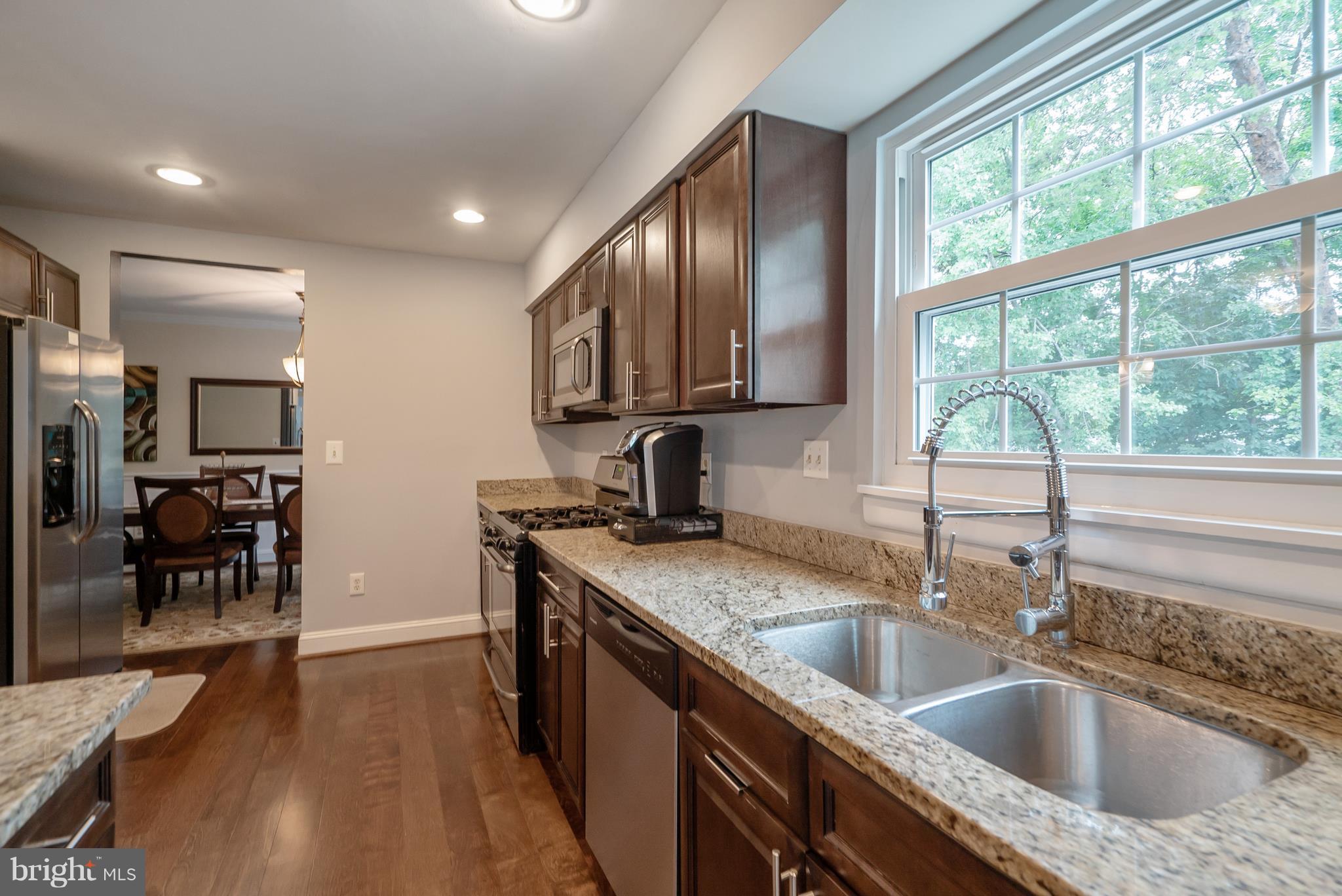 CARDINAL GLEN - Residential