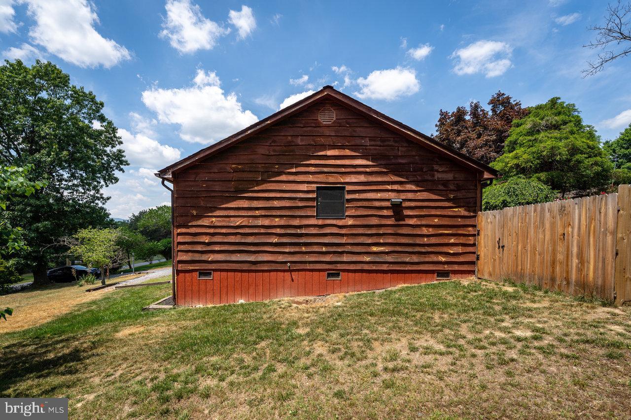 EGYPT BEND ESTATES - Residential